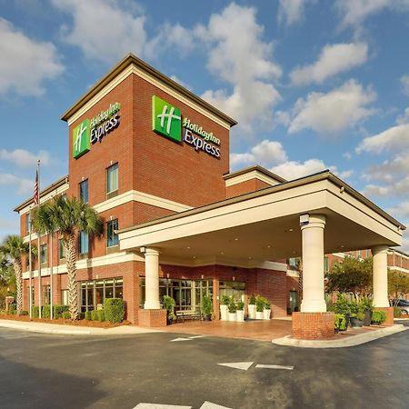 Holiday Inn Express Leland - Wilmington Area By Ihg Exterior photo